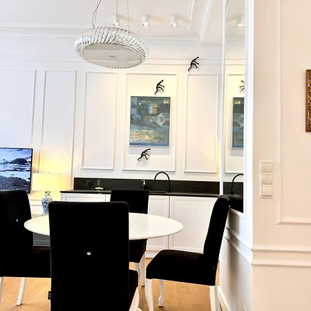 Mondrian Luxury Suites & Apartments Old Town Warsaw Luaran gambar