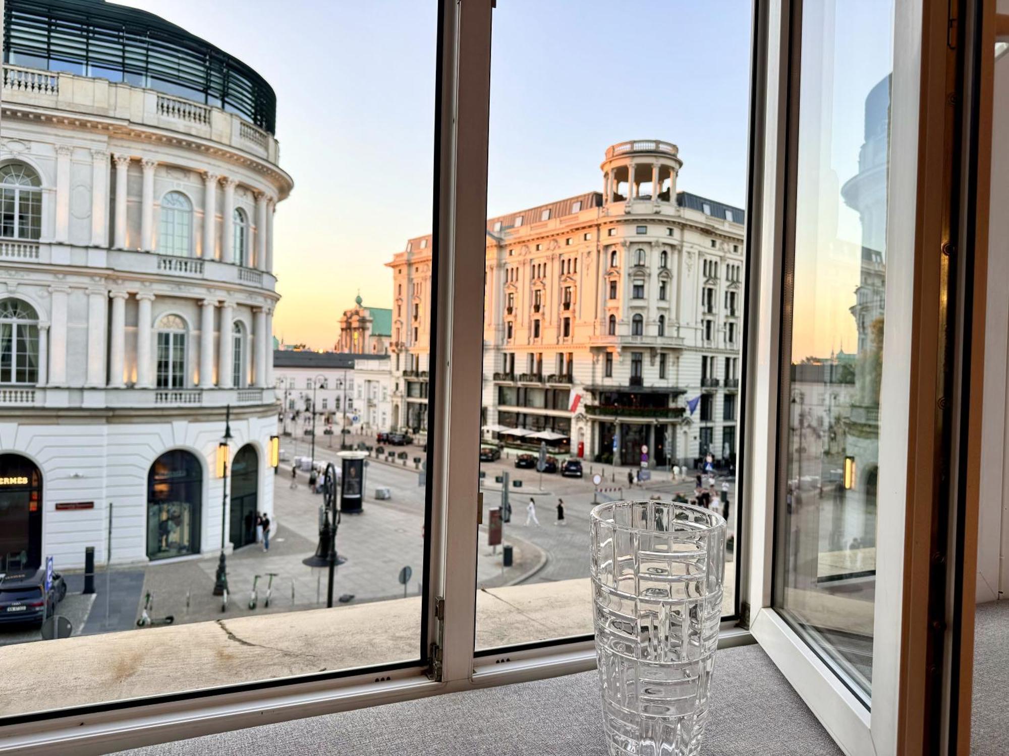 Mondrian Luxury Suites & Apartments Old Town Warsaw Luaran gambar